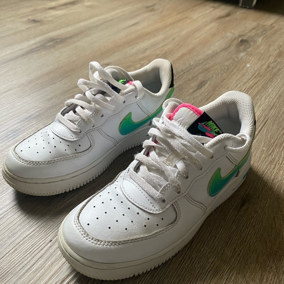 Air Force 1s - Picture 1 of 1
